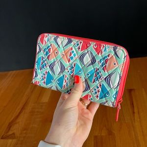 Vera Bradley wallet